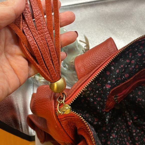 Vintage Genuine leather shoulder bag (000231) - Picture 4 of 15